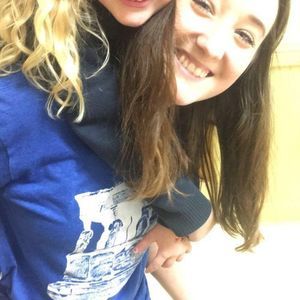 Meet your Posher, Elizabeth